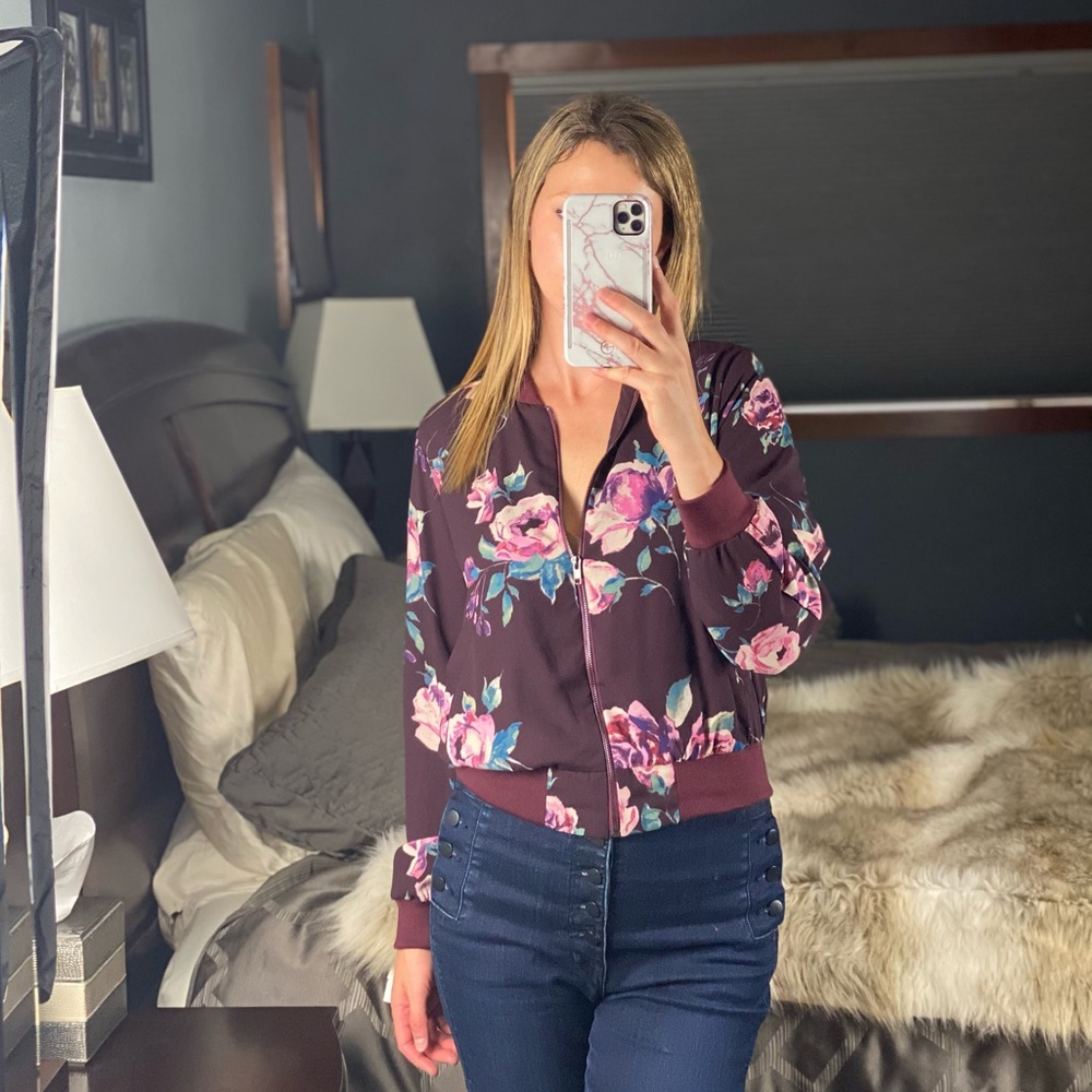 Everly Burgundy Floral Rose Bomber Jacket Zip Up Small
